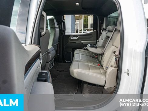 Used 2025 GMC Sierra 1500 SLT RWD image 20