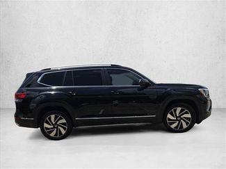 Used 2024 Volkswagen Atlas SEL AWD/4WD video 4