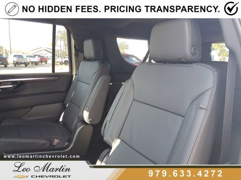 New 2026 Chevrolet Suburban LT w/ Comfort Package RWD image 12