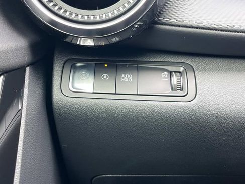 New 2026 Chevrolet Equinox LT w/ Convenience Package II image 33