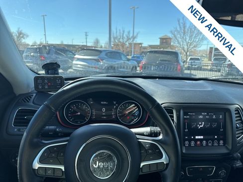 Used 2019 Jeep Compass Trailhawk AWD/4WD image 21