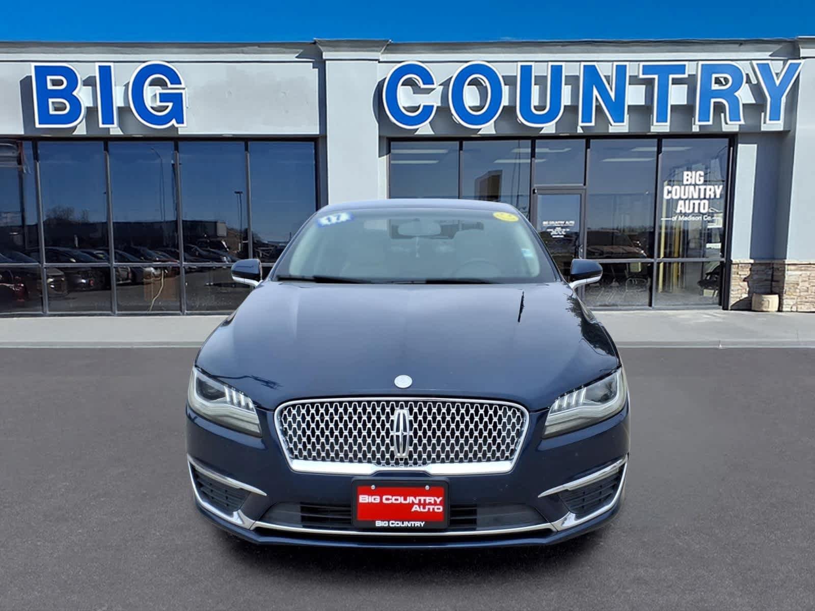 Used 2017 Lincoln MKZ Premiere FWD image 2