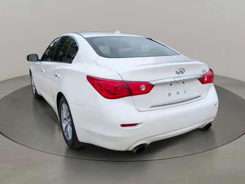 Used 2016 INFINITI Q50 3.0t Premium w/ Cargo Package RWD image 3