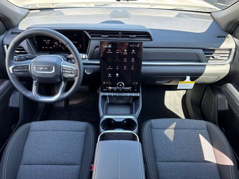 Used 2026 GMC Terrain Elevation w/ Black Edition AWD/4WD image 19