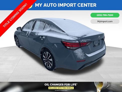 Used 2025 Nissan Sentra SV w/ SV Premium Package image 4