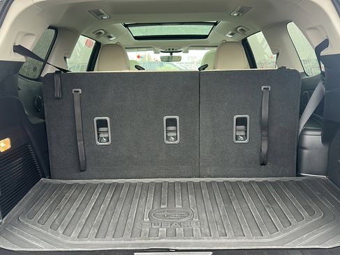 Used 2022 Subaru Ascent Limited w/ Technology Package image 23