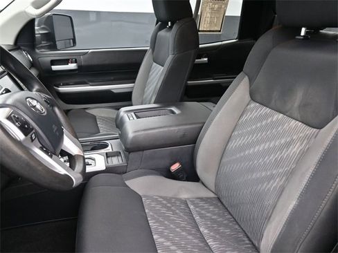 Used 2018 Toyota Tundra SR5 image 19
