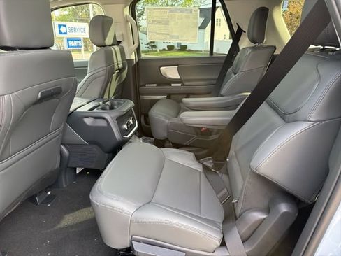 New 2026 Ford Expedition Max Active AWD/4WD image 8