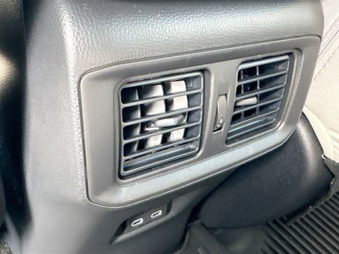 Used 2025 Toyota RAV4 XLE w/ Convenience Package AWD/4WD image 26