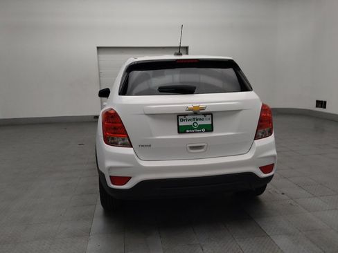 Used 2020 Chevrolet Trax LS w/ Tint and Cruise Package FWD image 6