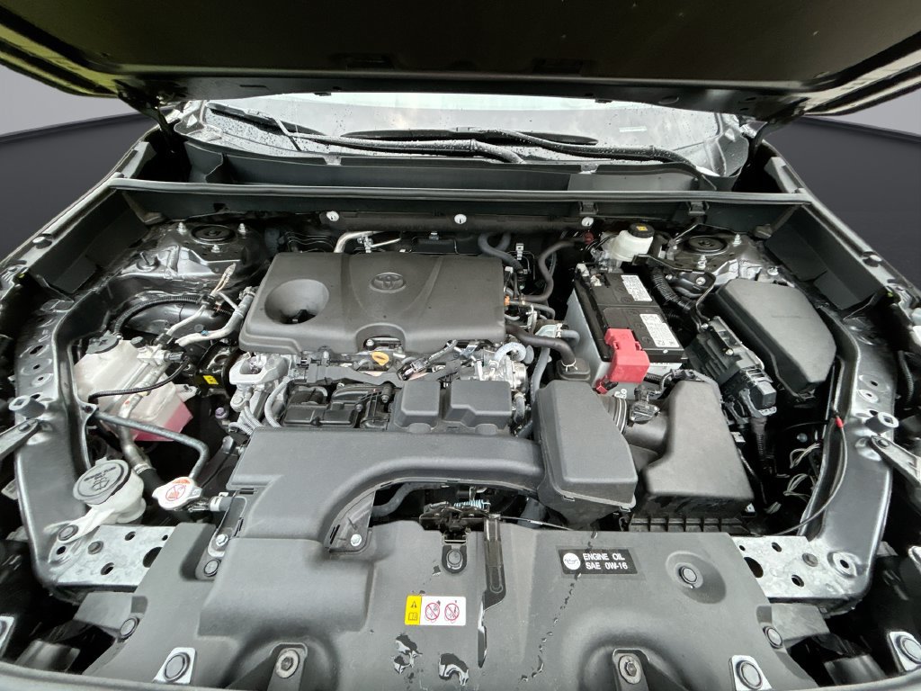 Used 2024 Toyota RAV4 XLE Premium FWD image 34