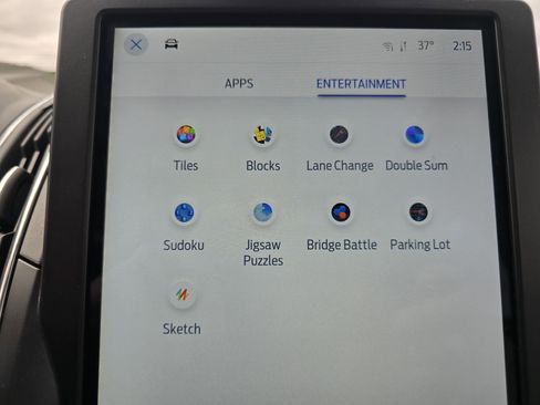 Used 2022 Ford Edge Titanium w/ Class II Trailer Tow Package image 30