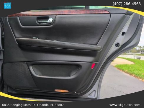 Used 2007 Cadillac DTS w/ Trunk Convenience Package FWD image 20
