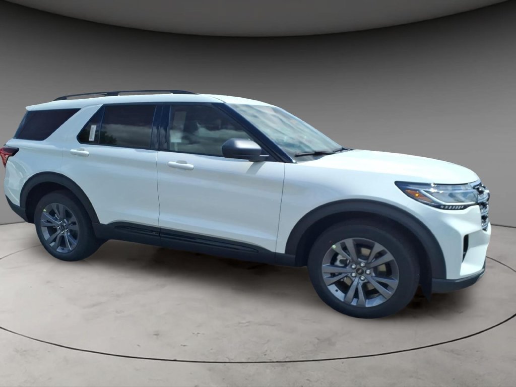 New 2026 Ford Explorer Active w/ Active Comfort Package AWD/4WD image 6