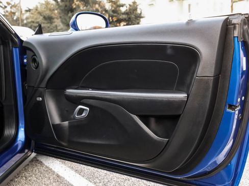 Used 2018 Dodge Challenger R/T Scat Pack w/ Leather Interior Group image 42