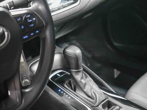 Certified 2022 Toyota Corolla LE image 24