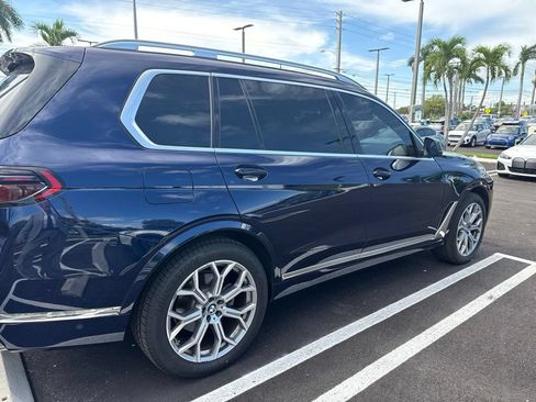 Used 2025 BMW X7 xDrive40i w/ Executive Package AWD/4WD image 9