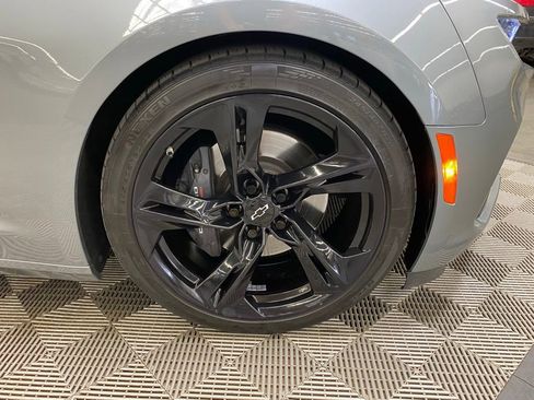 Used 2023 Chevrolet Camaro SS RWD image 8