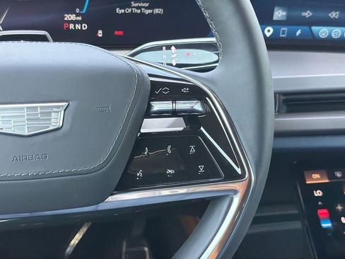Certified 2026 Cadillac Vistiq Premium Luxury AWD/4WD image 10