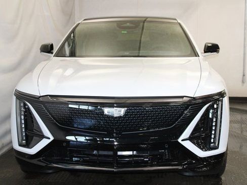 New 2026 Cadillac Lyriq Sport AWD/4WD image 3