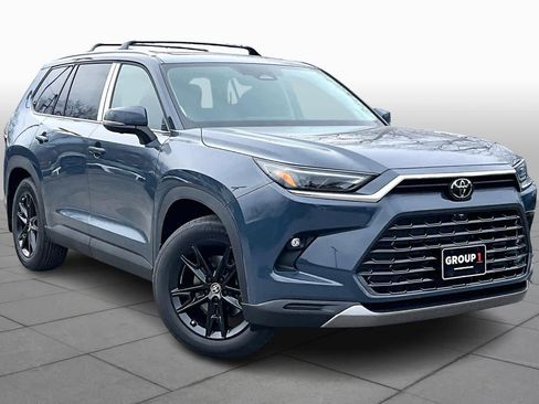 New 2026 Toyota Grand Highlander Platinum image 2