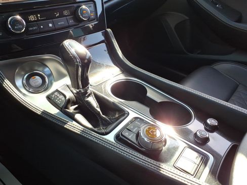 Used 2020 Nissan Maxima Platinum FWD image 21