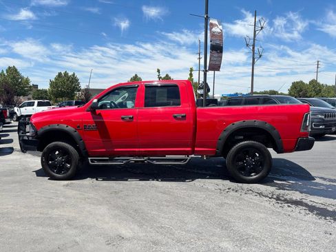 Used 2017 RAM 2500 Tradesman w/ Chrome Appearance Group AWD/4WD image 8