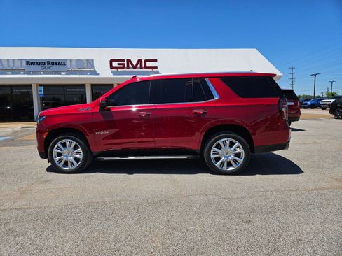 Used 2024 Chevrolet Tahoe High Country w/ Advanced Technology Package AWD/4WD image 2