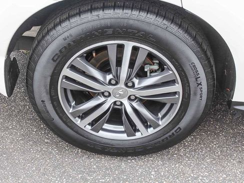 Used 2020 INFINITI QX60 Luxe w/ Essential Package FWD image 9