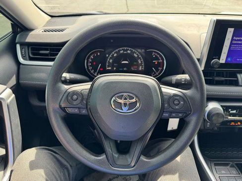 Certified 2025 Toyota RAV4 LE FWD image 14