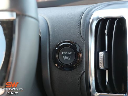 New 2026 Ford Expedition Tremor image 19