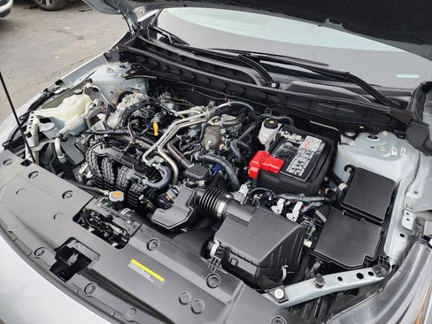 Used 2024 Nissan Altima 2.5 SV image 22