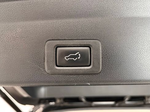 Used 2019 Subaru Ascent Limited w/ Popular Package #3 AWD/4WD image 31