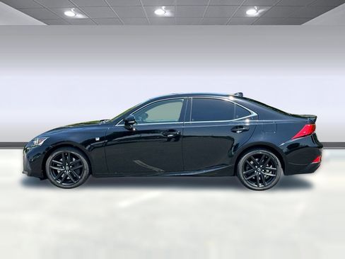 Used 2017 Lexus IS 200t F Sport RWD image 2