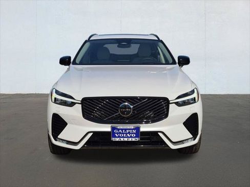 Used 2026 Volvo XC60 B5 Ultra w/ Climate Package PRO AWD/4WD image 8