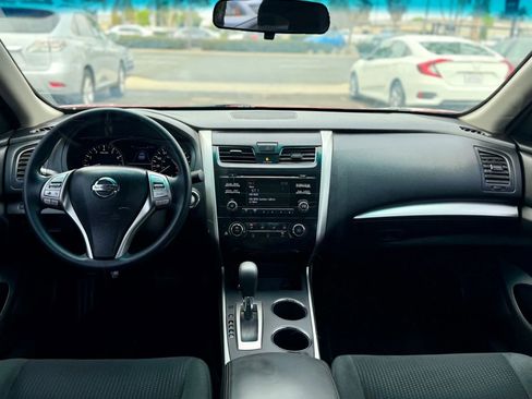 Used 2015 Nissan Altima 2.5 S w/ Power Driver Seat Package image 13