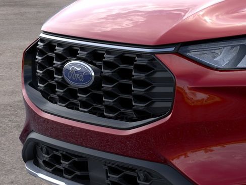 New 2026 Ford Escape ST-Line w/ Tech Pack #1 AWD/4WD image 17