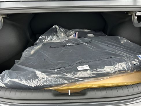 New 2026 Hyundai Elantra SEL Sport Premium FWD image 18