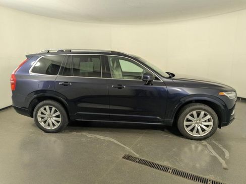 Used 2016 Volvo XC90 T6 Momentum w/ Momentum Plus Package image 8