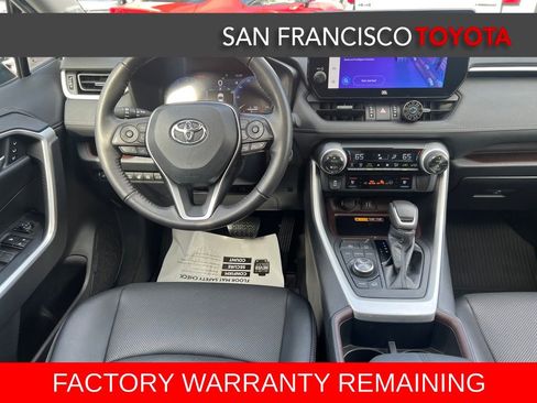 Used 2023 Toyota RAV4 Limited image 32