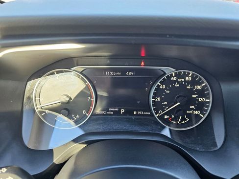 Certified 2021 Nissan Rogue SV image 16