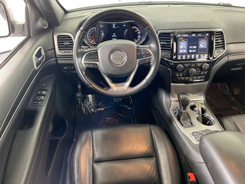 Used 2022 Jeep Grand Cherokee Limited image 22