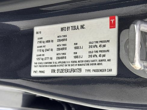 Used 2018 Tesla Model 3 Long Range image 45