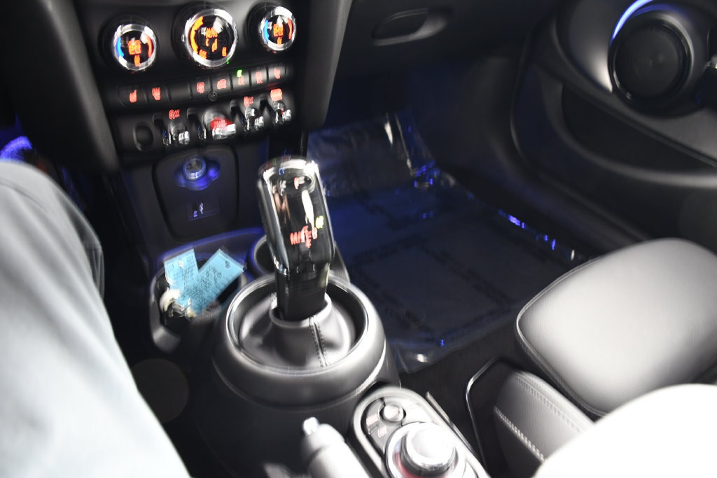 Used 2022 MINI Cooper S w/ Premium Package FWD image 31