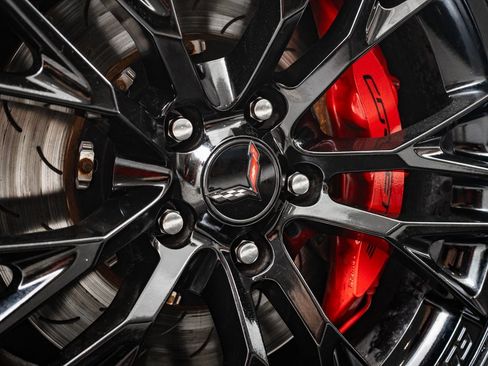 Used 2016 Chevrolet Corvette Z06 image 8