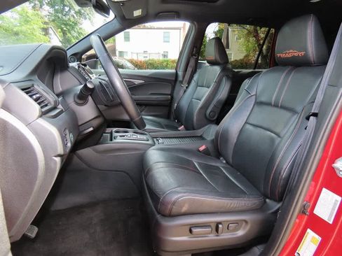 Certified 2022 Honda Passport TrailSport image 10