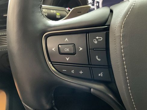 Used 2021 Lexus LS 500 AWD w/ Interior Upgrade Package image 12