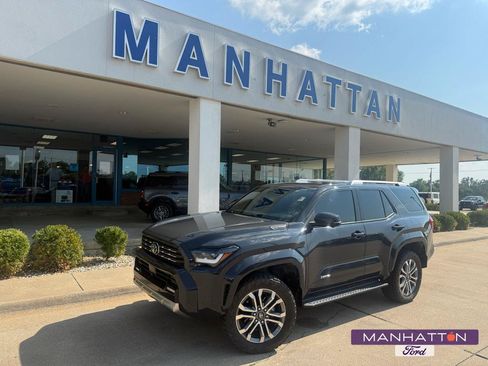 Used 2025 Toyota 4Runner Limited w/ Tow Technology Package AWD/4WD image 1