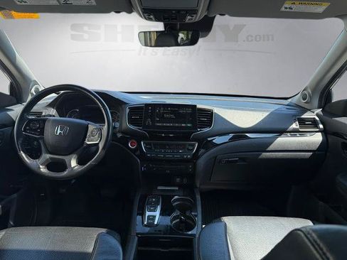 Used 2019 Honda Pilot Elite image 3