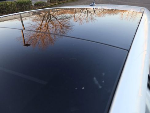 Used 2013 Toyota Venza XLE image 35